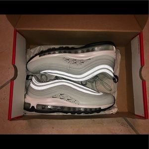 NIB Nike Air Max 97 Womens
